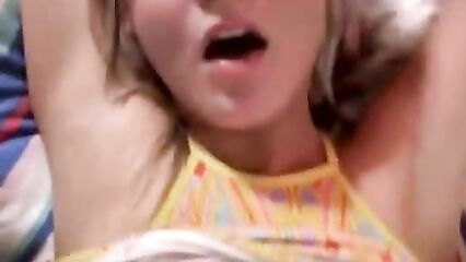 18-летние снимают домашнее порно