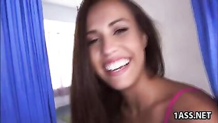 Новая поза для девушки сверху