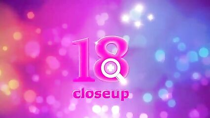 Мастурбация клитора крупным планом