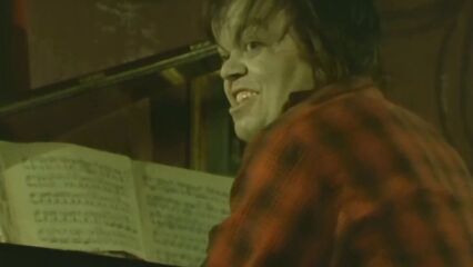 Грешный Карлик (Похищенная Невеста) [1973] Порно Ужасы онлайн