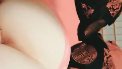 Завязал глаза и грубо трахнул в анальный проход