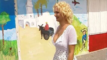 Порнофильм Кукла | Bambola | Dockan (с русским переводом)