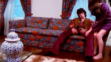 Итальянский жеребец (Вечеринка у Китти и Стада) порнофильм с переводом