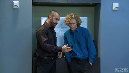 Устроившись поудобнее | Getting Cozy (Stormy Daniels, Wicked Pictures)