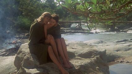 Эммануэль | Emmanuelle (1974) эротический фильм